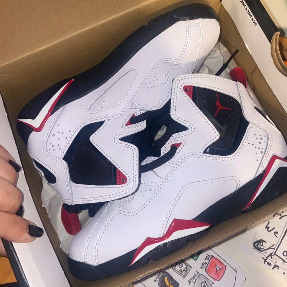 Jordan true flight sneakers